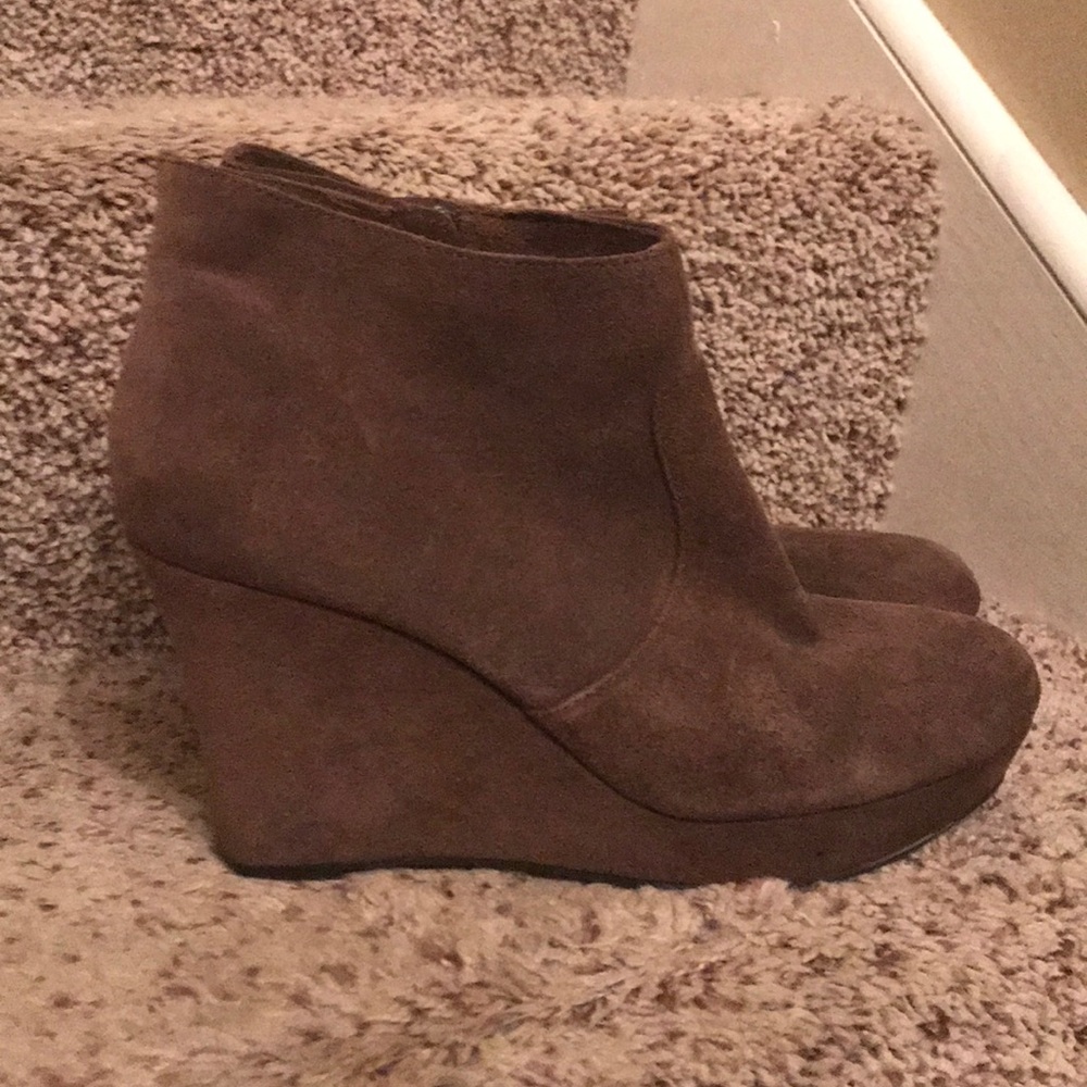 Jessica Simpson heels